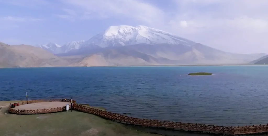 White Sand And Karakul Lakes - Xinjiang Travel Itinerary