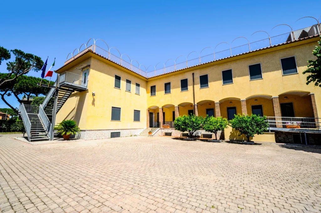 Casa Caburlotto - Best Hotels In Rome For Solo Travellers