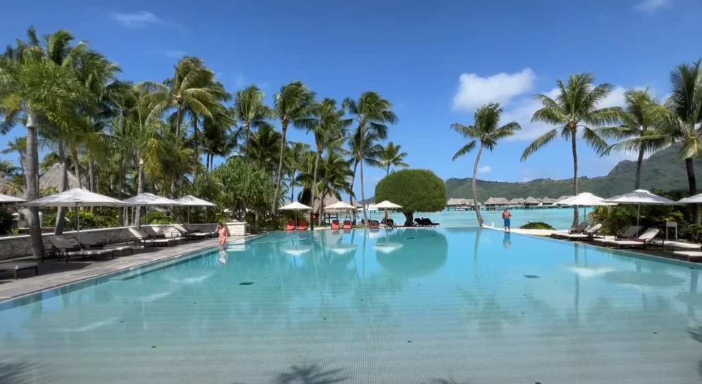 InterContinental Bora Bora Resort & Thalasso Spa - Bora Bora Solo Travel