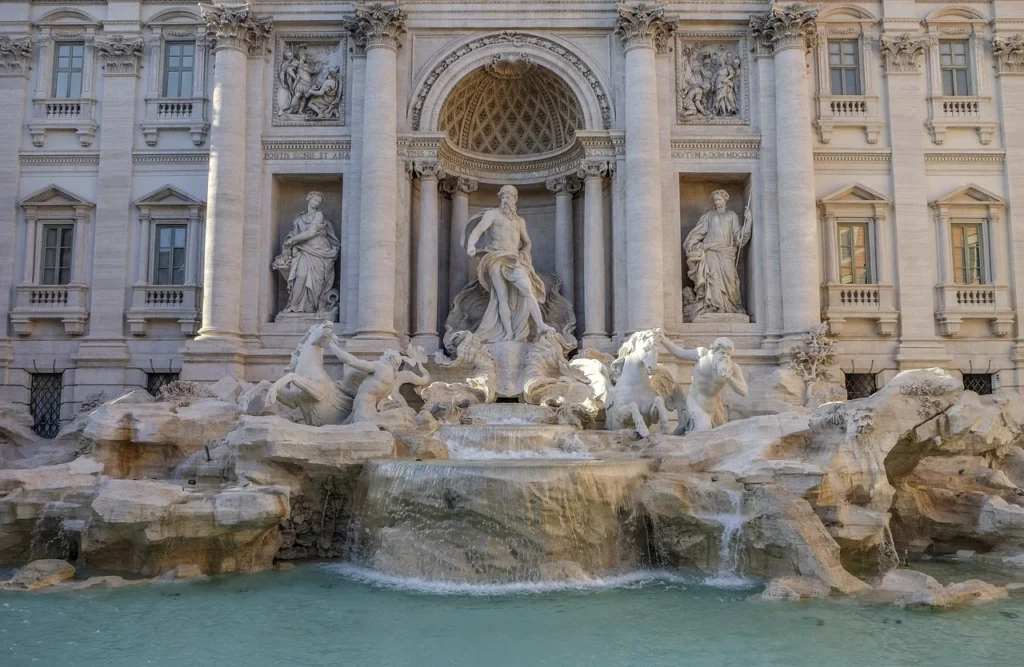 Trevi Fountain - Rome Solo Female Travel